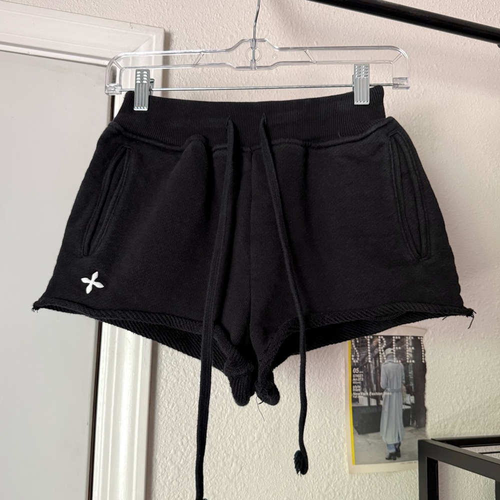 SMFK black cotton terry raw hem knit high rise athletic shorts‎